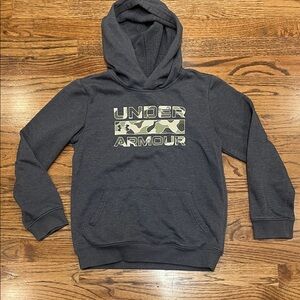 Under Armour Kids Gray Hoodie size youth M
